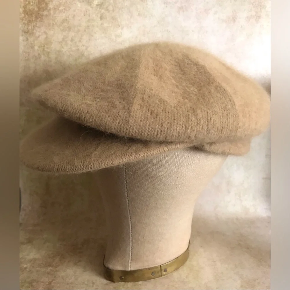 Vintage Newsboy Tan Angora Cap - Picture 2 of 5